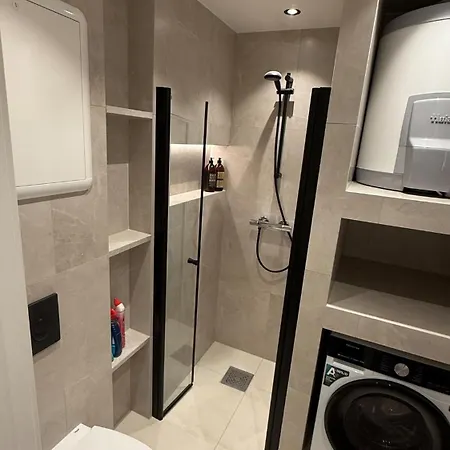 Easystay Nesttun -free Parking-buss Nearby - Apartamento *