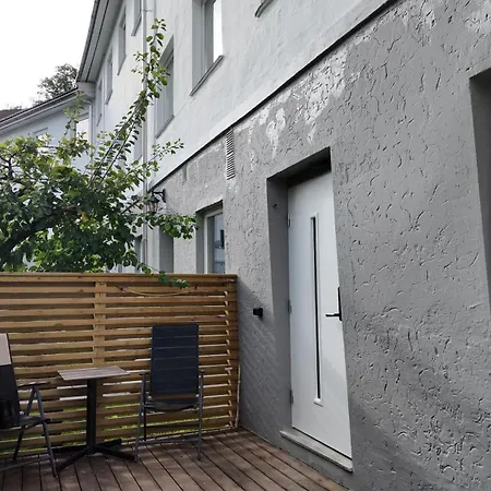 Easystay Nesttun -free Parking-buss Nearby - Apartamento