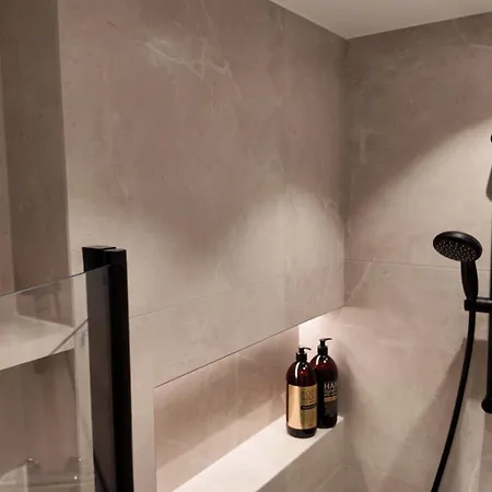 Apartament Easystay Nesttun -free Parking-buss Nearby - Bergen