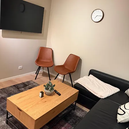 Easystay Nesttun -free Parking-buss Nearby - *