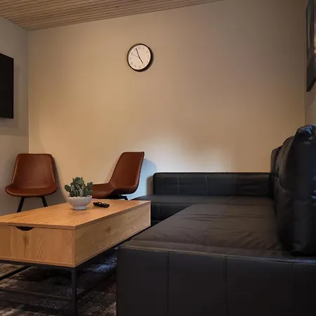 Easystay Nesttun -free Parking-buss Nearby - Appartement Bergen